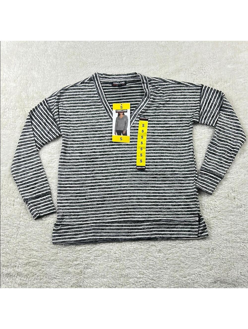 Kirkland Signature Women’s Black White Striped V-Neck Long Sleeve Top  Small NWT